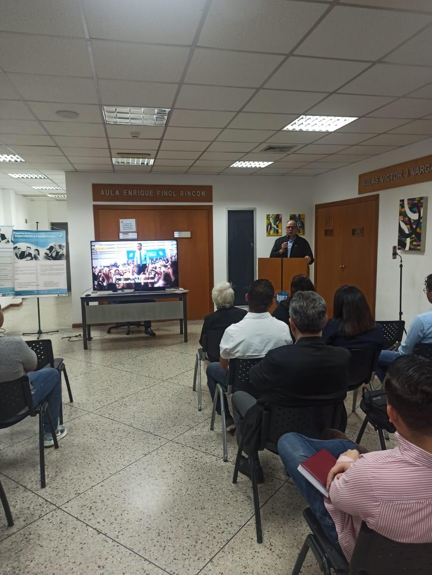 Culminó con éxito el conversatorio “Marketing Político en Campañas Electorales”